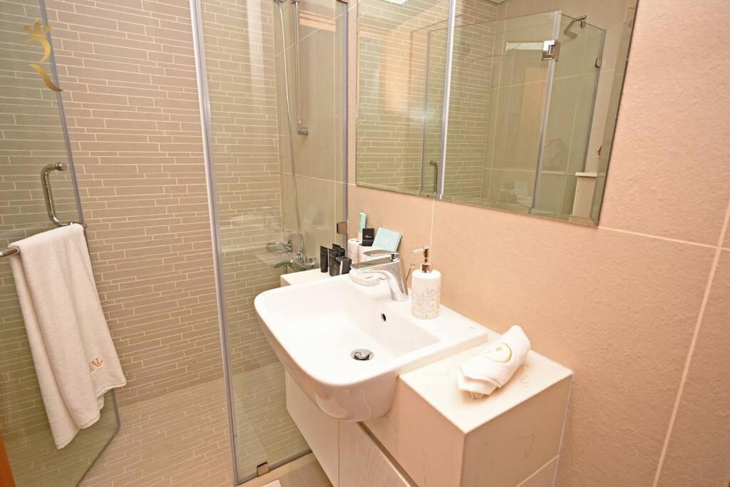 Sunshine Pool View 1br Al Reem Abu Dhabi